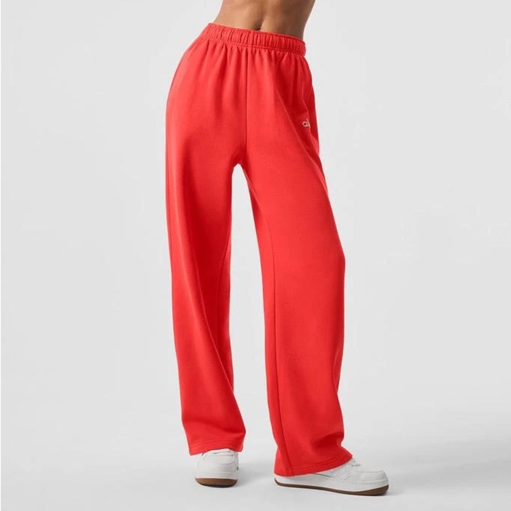 Alo Accolade Straight Leg Sweatpant NWT